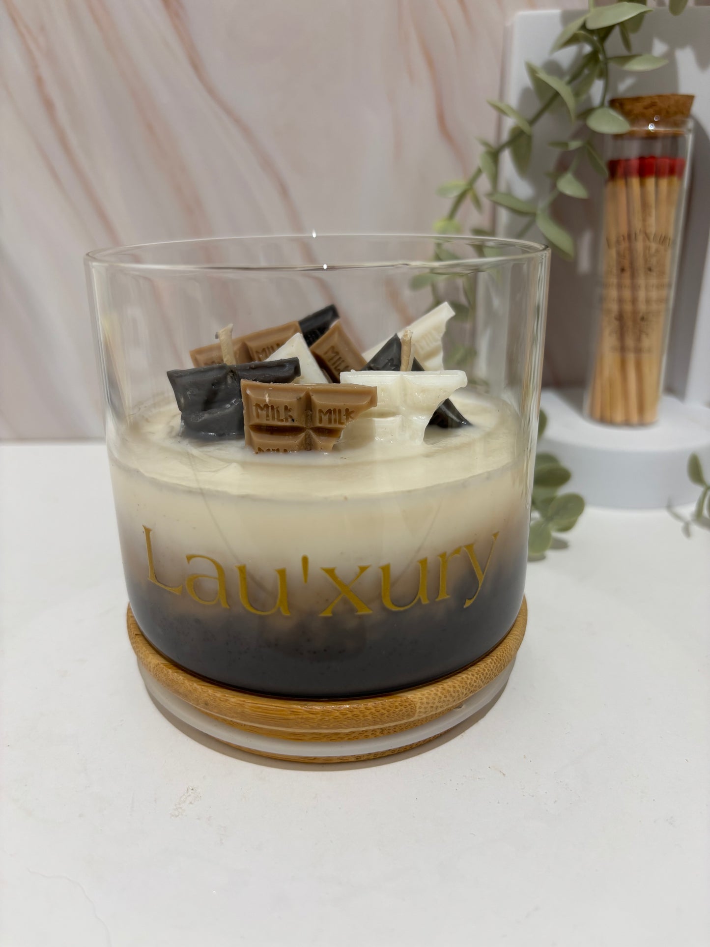 Vela Chocolate
